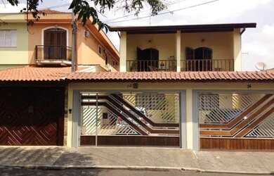 Imagem: A casa em condomínio possui 3 Dormitórios, 2 Banheiros, 2