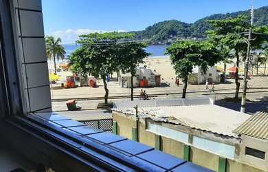 Imagem: O apartamento possui 1 Dormitório, 1 Banheiro, 40m² de Área