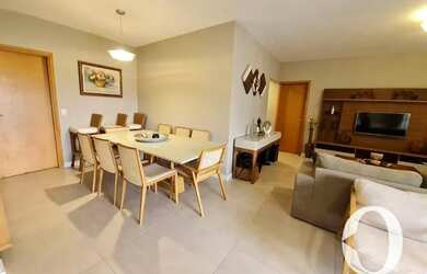 Imagem: O apartamento possui 3 Dormitórios, 5 Banheiros, 3 Vagas na