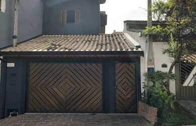 Imagem 6: Sobrado. Varanda, Área de serviço, 160m² de Áreae1 Vaga na garagem