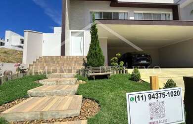 Imagem: A casa em condomínio possui 3 Dormitórios, 5 Banheiros, 2