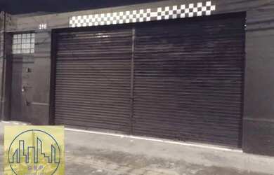 Imagem: O depósito possui 2 Vagas na garagem, 100m² de Área e está