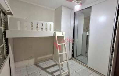 Imagem: A casa possui 3 Dormitórios, 4 Banheiros, 4 Vagas na garagem