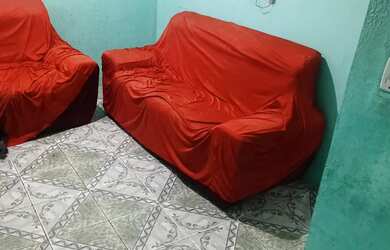 Imagem: A casa possui 3 Dormitórios, 2 Banheiros e está localizado