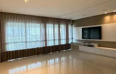 Imagem 2: Apartamento para locação no Le Parc com 4 suites varanda gourmet e reformado