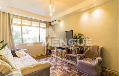 Imagem: O apartamento possui 3 Dormitórios, 2 Banheiros, 1 Vaga na