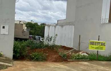 Imagem 2: Lote no Alcides Rabello. 183m² de Área