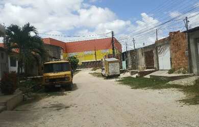 Imagem 9: Vendo ou troco casa na avenida perimetral E