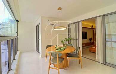 Imagem 6: Imóvel para venda tem 205 metros quadrados com 4 quartos em Praia do...