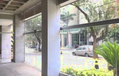 Imagem: O depósito possui 5 Vagas na garagem, 1.988m² de Área, Imóvel