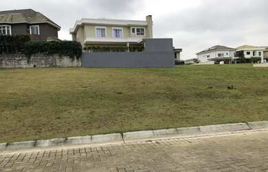 Imagem: O terreno possui 465m² de Área e está localizado em Tamboré