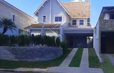 Imagem 1: SANTANA DE PARNAIBA - Casa Padrão - Alphaville