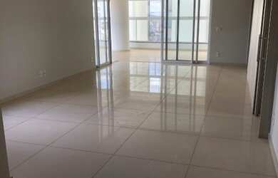 Imagem: O apartamento possui 3 Dormitórios, 4 Banheiros, 2 Vagas na