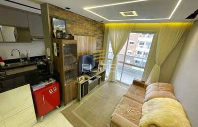 Imagem: O apartamento possui 2 Dormitórios, 2 Banheiros, 1 Vaga na