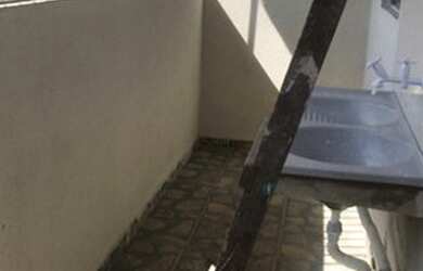 Imagem: A casa possui 2 Dormitórios, 1 Banheiro e está localizado