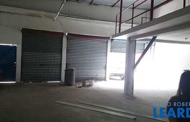 Imagem: O depósito possui 200m² de Área e está localizado em Rio