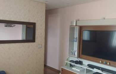 Imagem: O apartamento possui 3 Dormitórios, 1 Banheiro, 1 Vaga na garagem