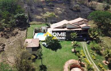 Imagem: A chácara possui 650m² de Área e está localizado em Estância