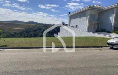 Imagem: O terreno possui 575m² de Área e está localizado em Tamboré