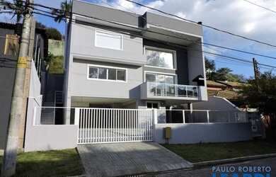 Imagem: A casa em condomínio possui 3 Dormitórios, 5 Banheiros, 4