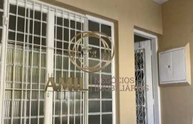 Imagem: A casa possui 1 Dormitório, 2 Banheiros, 2 Vagas na garagem