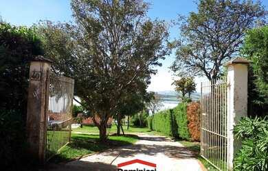 Imagem: A chácara possui 2.259m² de Área e está localizado em Serrinha