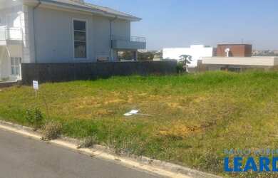 Imagem: O terreno possui 300m² de Área e está localizado em Jardim