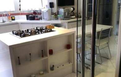 Imagem 6: Vendo Espetacular Casa de Condomínio em Atibaia - Jd Floresta