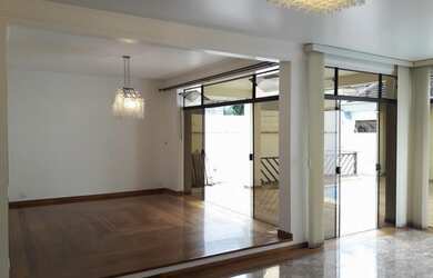 Imagem 4: Casa em Condomínio para Locação em Santana de Parnaíba / SP no bairro Alphaville