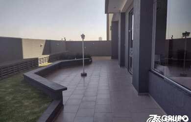 Imagem: O apartamento possui 3 Dormitórios, 2 Banheiros, 2 Vagas na