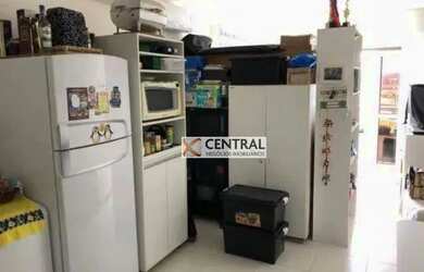 Imagem: O studio possui 1 Dormitório, 1 Banheiro, 1 Vaga na garagem