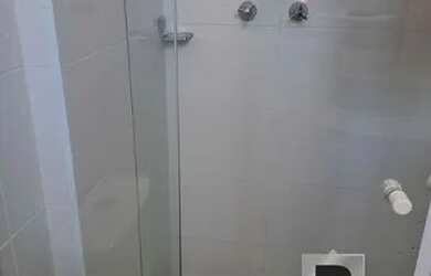 Imagem 3: Apartamento para aluguel e venda possui 64 metros quadrados com 2 quartos...