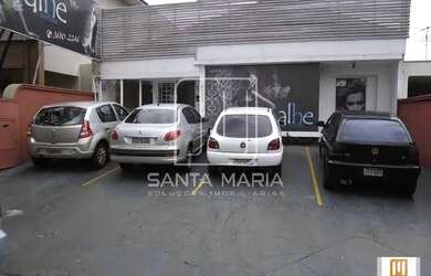 Imagem: O depósito possui 4 Vagas na garagem e 226m² de Área e está