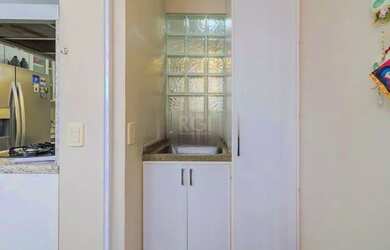 Imagem 14: Cobertura para Venda - 250m², 2 dormitórios, sendo 1 suites, 2 vagas...