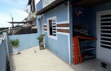 Imagem 3: Casa. Varanda, 3m² de Área, 3 Vagas na garageme3 Dormitórios