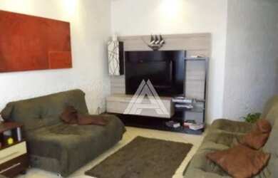 Imagem: O apartamento possui 3 Dormitórios, 2 Banheiros, 2 Vagas na