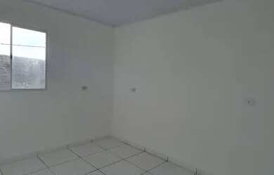 Imagem 2: Aluga-se casa fazendinha. 35m² de Área, 2 Vagas na garageme1 Dormitório