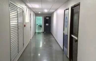 Imagem: O depósito possui 1 Vaga na garagem e 69m² de Área e está