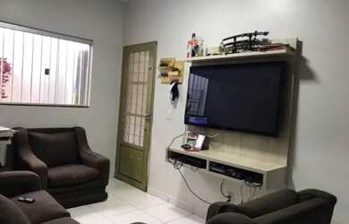 Imagem 2: CASA EM ALECRIM Casa com 3 dormitórios