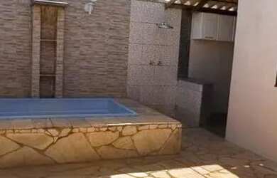 Imagem: A casa possui 2 Dormitórios, 1 Banheiro e 150m² de Área e