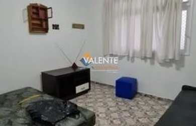 Imagem: O apartamento possui 1 Dormitório, 1 Banheiro, 1 Vaga na garagem