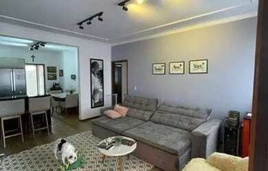 Imagem: O apartamento possui 3 Dormitórios, 2 Banheiros, 1 Vaga na