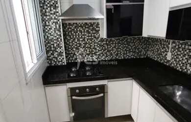 Imagem: A casa possui 3 Dormitórios, 4 Banheiros, 4 Vagas na garagem