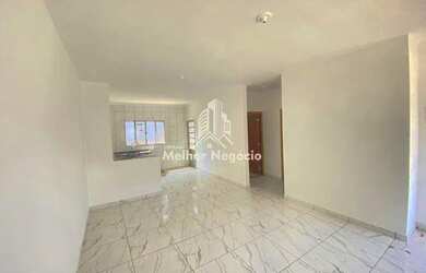 Imagem: A casa possui 2 Dormitórios, 2 Banheiros, 2 Vagas na garagem