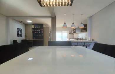 Imagem 8: Alugo casa anual. Piscina, Ar-condicionado, 340m² de Áreae3 Vagas na...