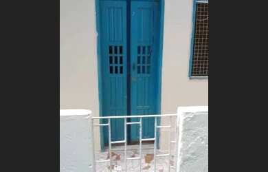 Imagem: A casa possui 2 Dormitórios, 1 Banheiro e está localizado