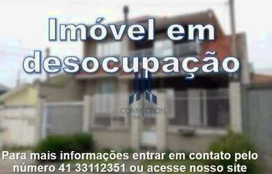 Imagem: A casa possui 3 Dormitórios, 4 Banheiros, 3 Vagas na garagem