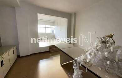 Imagem 8: Conjunto de andares a venda no Centro