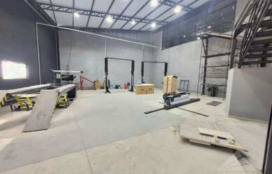 Imagem 2: Galpão à venda, 300 m² por R$ 3.000.000,00 - Suíssa - Ribeirão Pires/SP