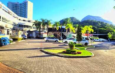 Imagem: O depósito possui 1 Vaga na garagem e 23m² de Área e está